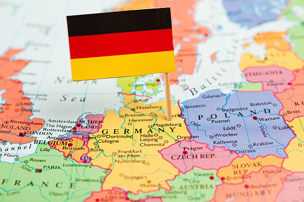 istock Map and Flag of Germany 122193830