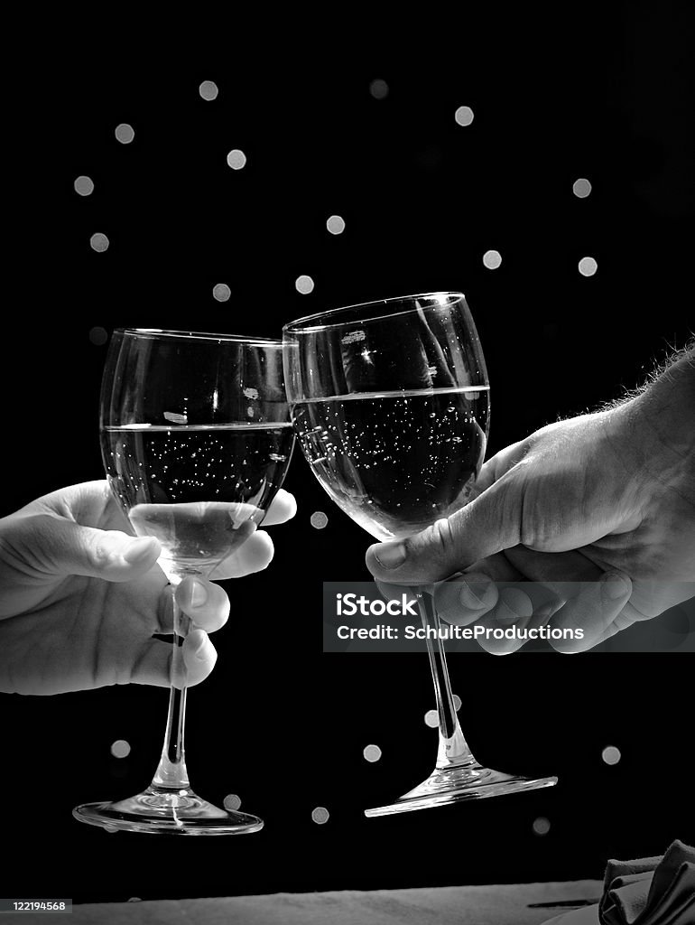 Tostadas de vino - Foto de stock de Blanco y negro libre de derechos