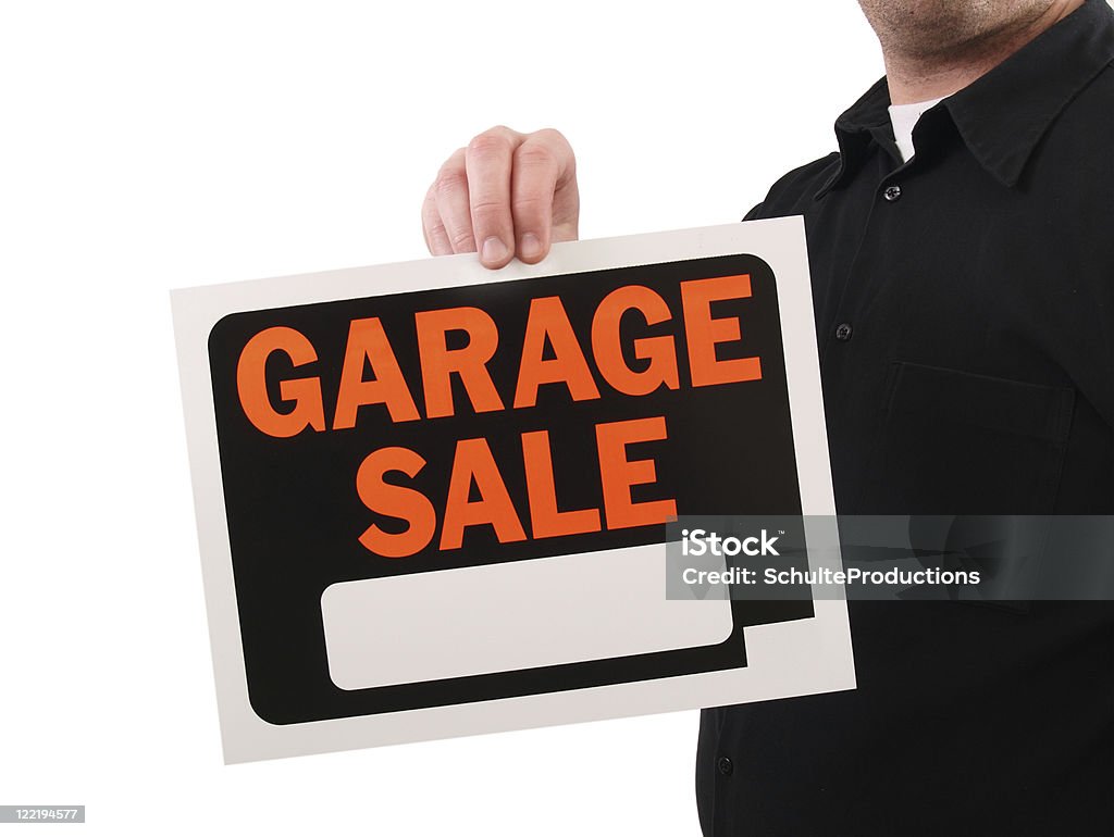 Garage vendita di - Foto stock royalty-free di Garage sale