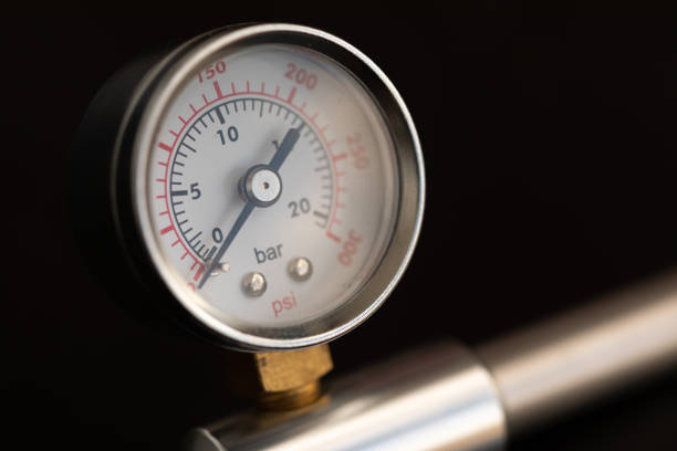 istock Round device for pressure measurement. Dial gauge. Pressure gauge at zero. 1221963132