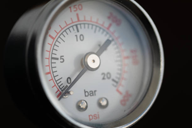 istock Round device for pressure measurement. Dial gauge. Pressure gauge at zero. 1221964304