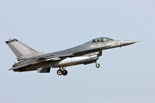 Lockheed Martin F-16 - Approach stock photo