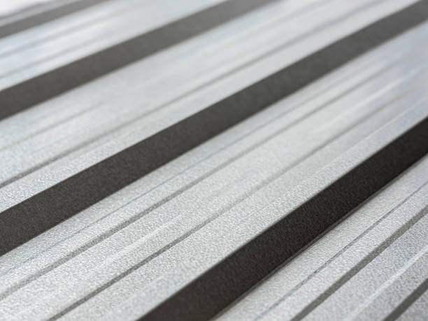 산등성이 프로파일의 질감을 보여주는 아연 금속 지붕 판 배경아연 아연. - sheet metal aluminum wall architecture 뉴스 사진 이미지