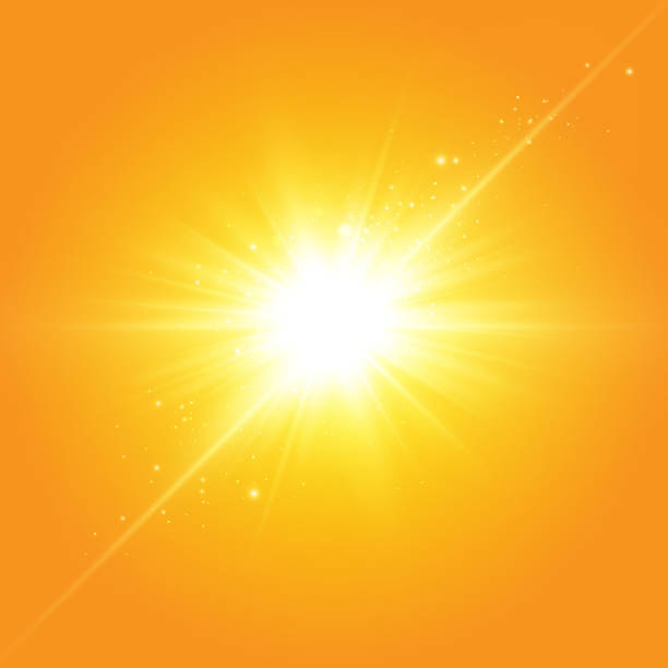 ilustraciones, imágenes clip art, dibujos animados e iconos de stock de sol cálido sobre un fondo amarillo. leto.bliki rayos solares - blinding