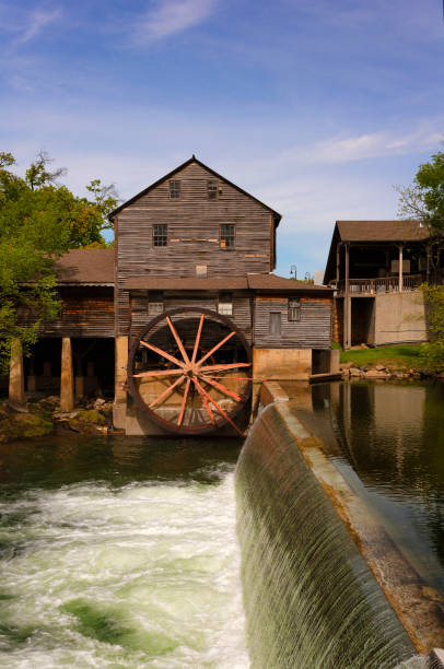 istock Historical Old Grist Mill along the Little Pigeon River in Tennessee 1222008043