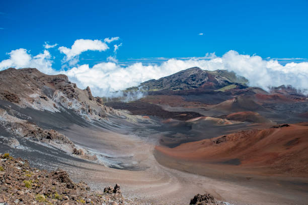Haleakala crater Interior of the crater of Haleakala, a volcano on the island of Maui, Hawaii. robertmichaud stock pictures, royalty-free photos & images