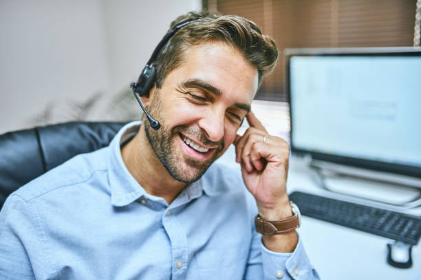 istock He's using his persuasiveness to sell products 1222064446