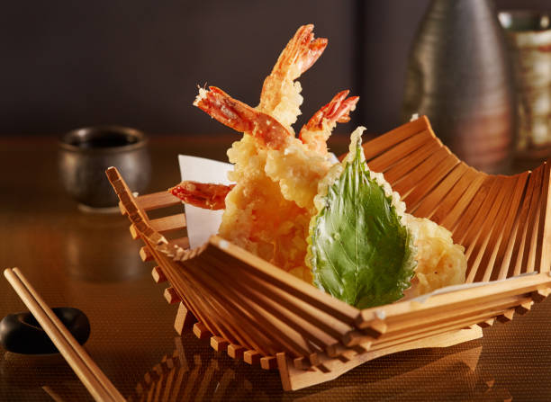 camarões tempura - sushi japan restaurant food - fotografias e filmes do acervo