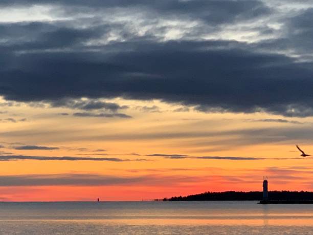 istock Sunrise on Lake Huron 1222082082