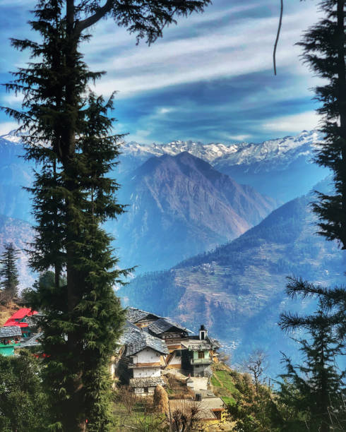 19,976 Himachal Pradesh Stock Photos, Pictures & Royalty-Free Images -  iStock | Manali himachal pradesh, Himachal pradesh hiking, Tosh himachal  pradesh