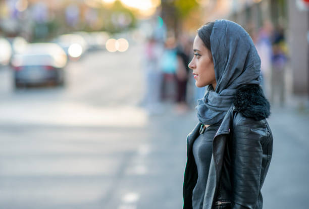 istock Islamic woman outside 1222116997