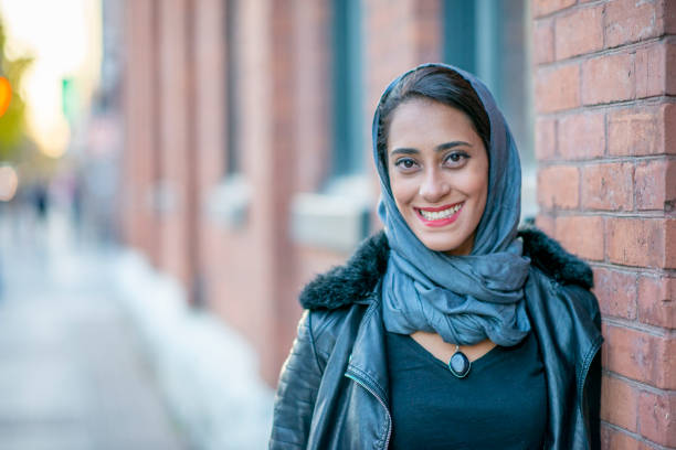 istock Islamic woman outside 1222117005