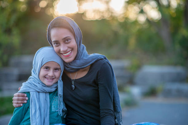 istock Islamic woman outside 1222117018