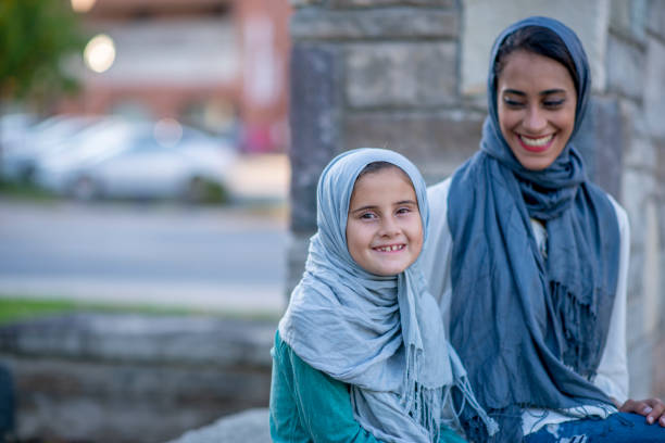 istock Islamic woman outside 1222117020