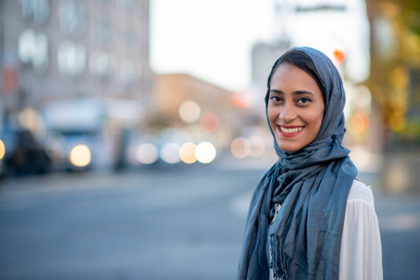 istock Islamic woman outside 1222117047