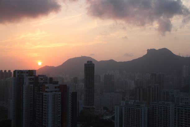 istock Beautiful sunset at Kowloon, Hong Kong 1222196121