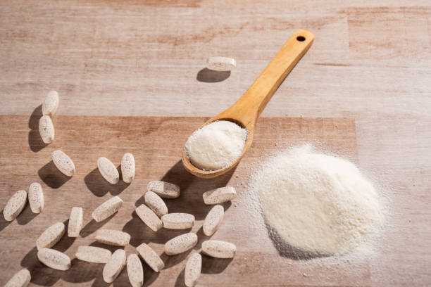 istock Pills and collagen protein powder - Hydrolyzed 1222200188