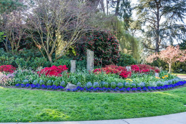 istock Park Entrance Garden 4 1222259433