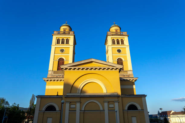 istock Cathedral Basilica of Eger 1222297830