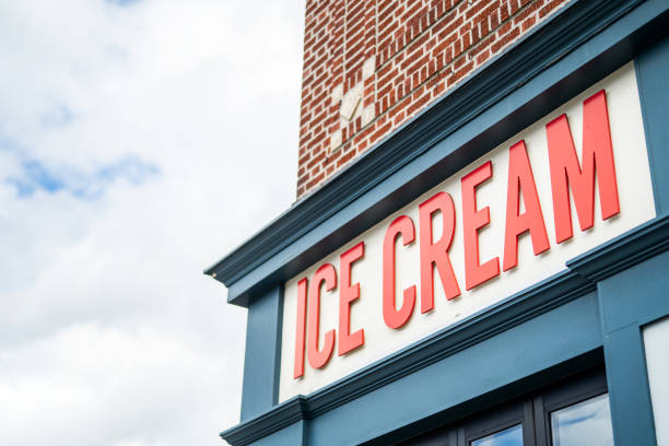 istock Ice Cream Sign on the Biulding Corner 1222298468