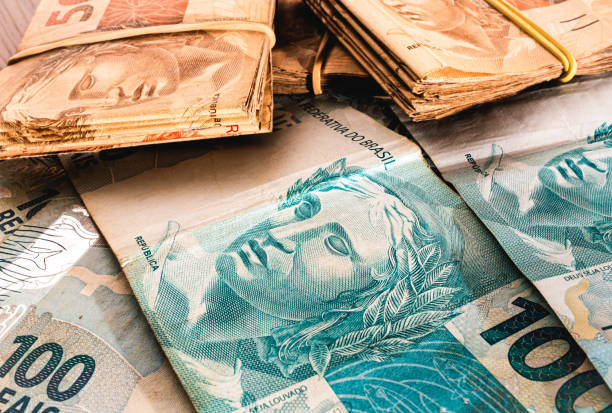 real - brazilian currency. money, dinheiro, real, brasil, brazil, reais. - dinheiro real - fotografias e filmes do acervo