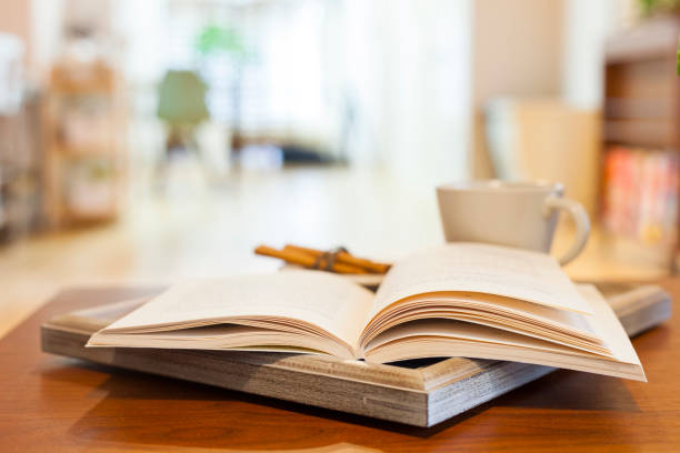 istock Vintage style books in living space 1222340490