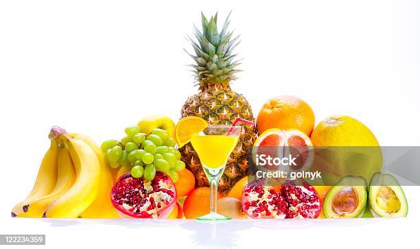 Frutas Frescas Foto de stock y más banco de imágenes de Aguacate - Aguacate, Alimento, Amarillo - Color
