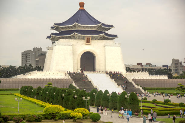 istock Taipei/Taiwan-25.05.2018:The freedom square in Taipei 1222363565
