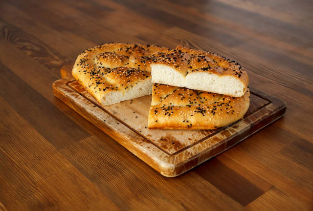 istock Homemade Ramadan pita (order) 1222414654