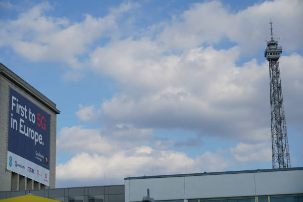 messe berlin building exterior during the ifa fair trade - berlin radio tower imagens e fotografias de stock