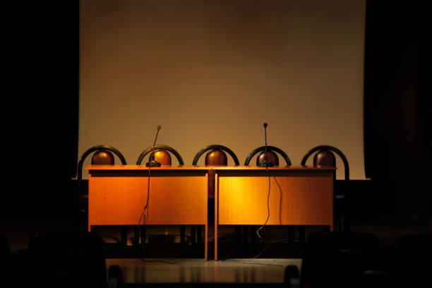 Panel Press Onference 3,000+ Panel Discussions Stock Photos, Pictures & Royalty-Free Images ...
