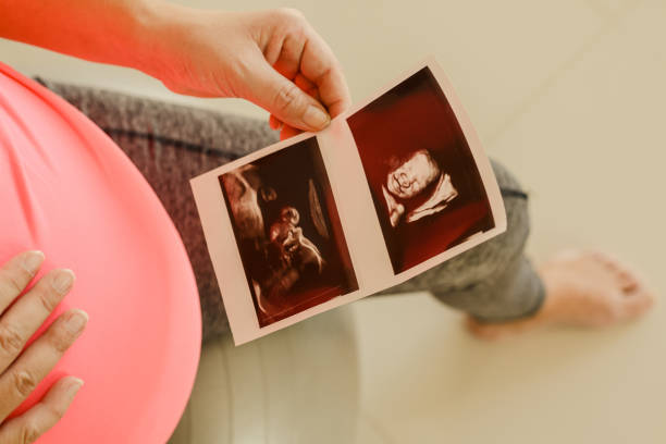istock Seeing your baby even before she is born 1222487890