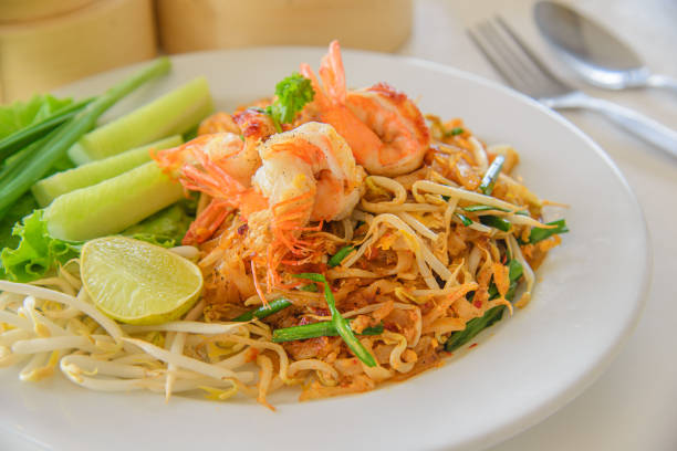 istock Fried noodle Thai style with prawns or padthai 1222511304