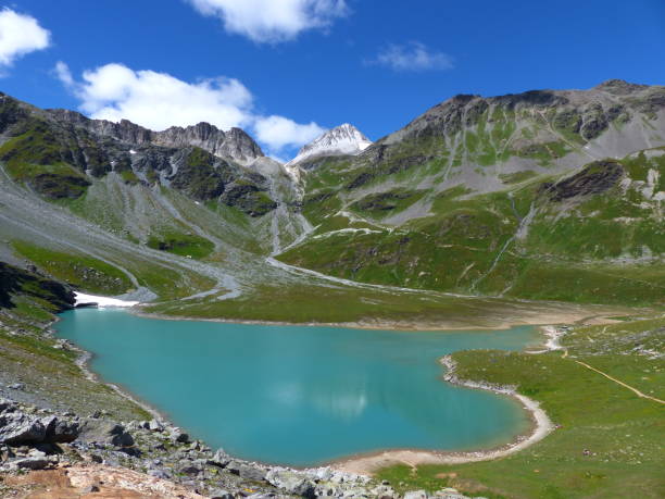 istock the white lake under the Pelit Polset massive, massive Vanoise, Savoy 1222529992