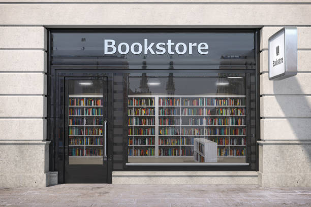 tienda de librería exterior con libros y libros de texto en el escaparate. - bookstore fotografías e imágenes de stock