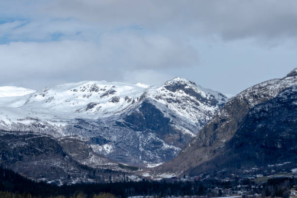 istock Mountain peaks in Hemsedal in Norway covered with snow 1222569461