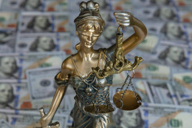 istock Money and Justice 1222578315