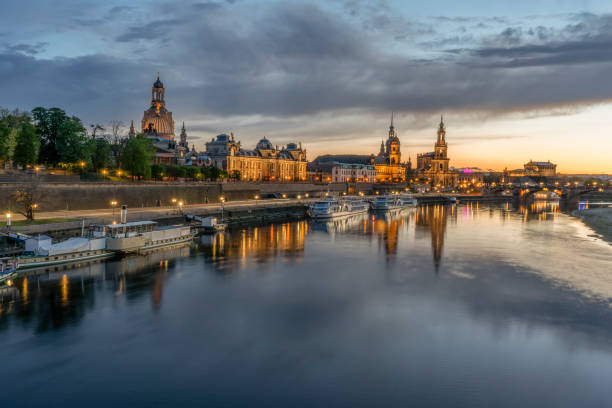 istock Dresden Skyline at Twilight, Saxony, Germany.jpg 1222609365