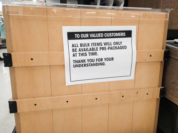 istock No Bulk Bin Shopping Sign 1222696260