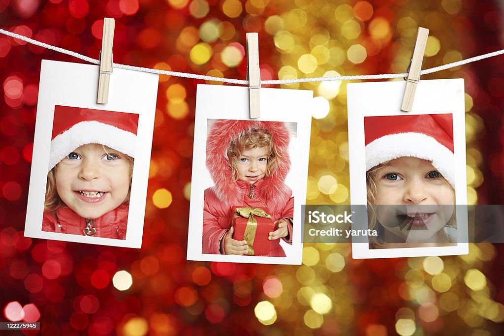 Child in Santa hat - Стоковые фото Бумага роялти-фри