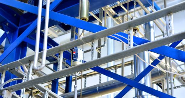 Use of polymers as materials that facilitate efficient and safe constructions in the electric industry Use of polymers as materials that facilitate efficient and safe constructions in the electric industry