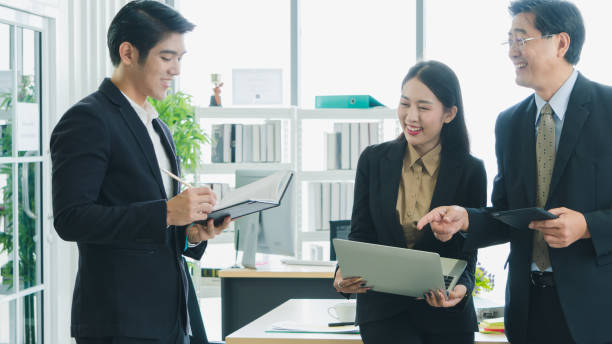 istock Business people are working in the office 1222785350