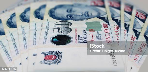 50 Singapore Dollars A Close Up Photography Stock Photo - Download Image Now - Singapore Currency, Marina Bay Sands, Photography