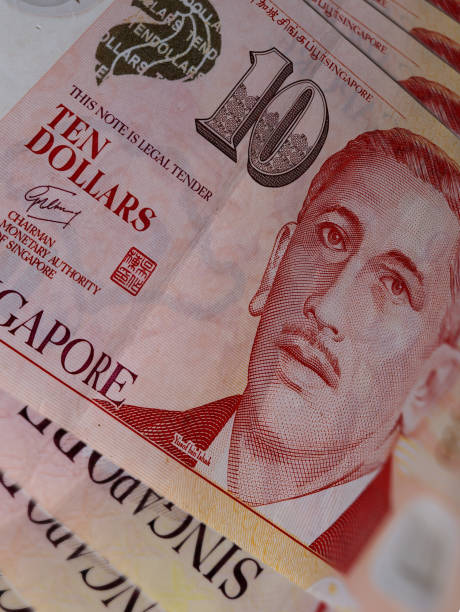 istock 10 Singapore dollars, a close up photography 1222788953