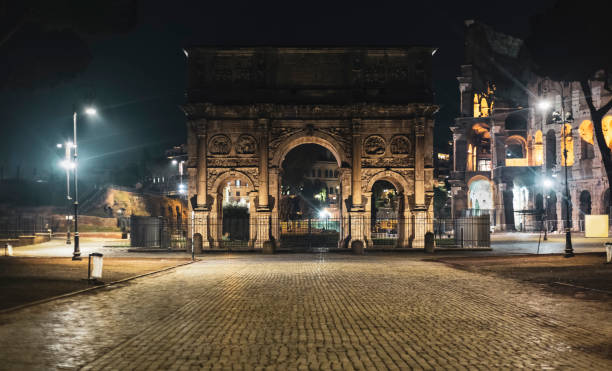 Rome, arch of Constantine photograted at night during the period of the covid-19, Roma without tourists