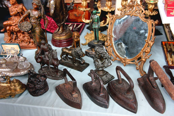 istock Flea market in Moscow, Russia 1222814930