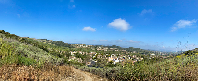 A hillside of homes in California.