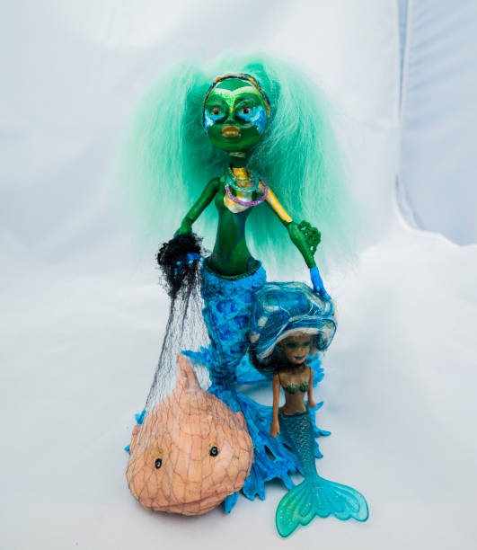 muñecas - coney island freak show fotografías e imágenes de stock