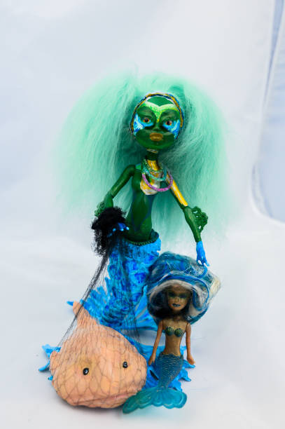 muñecas - coney island freak show fotografías e imágenes de stock