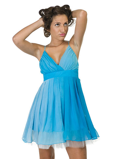 istock Attractive young woman 122291540